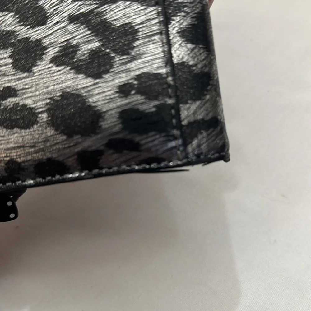 Michael Kors Tina Silver Leopard Carryall Clutch Wallet - Picture 9 of 9